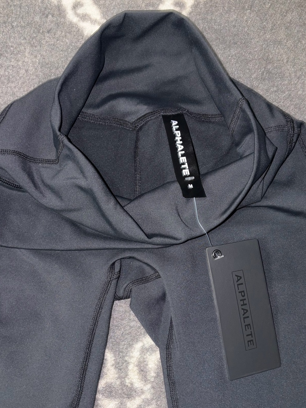 Alphalete Flare Leggings - Picture 4 of 4